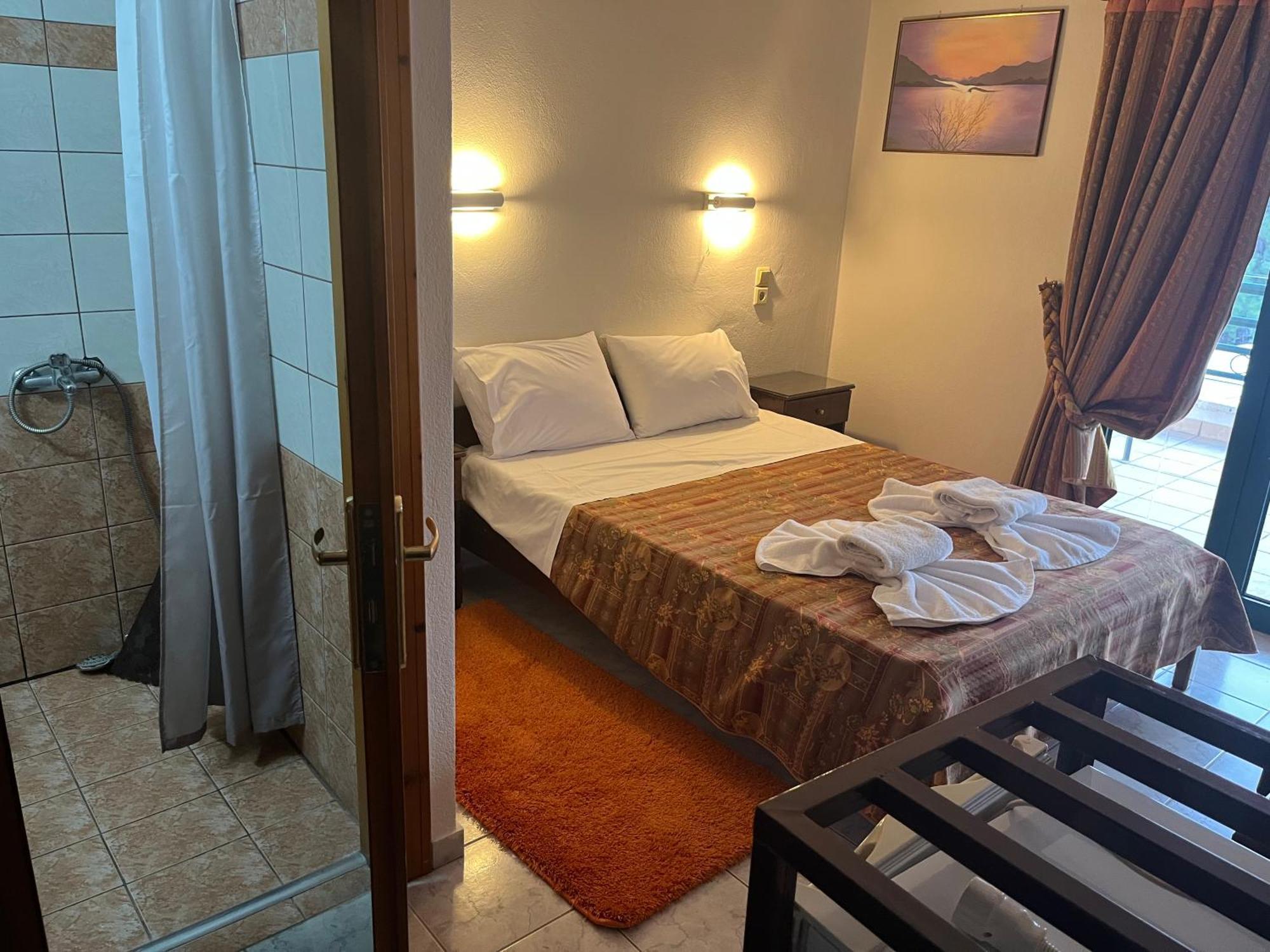 Apolis Hotel Mouzaki ภายนอก รูปภาพ